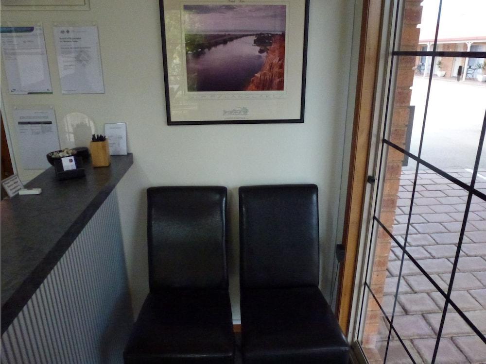 Colonial Motor Inn Bairnsdale Golden Chain Property Exterior foto