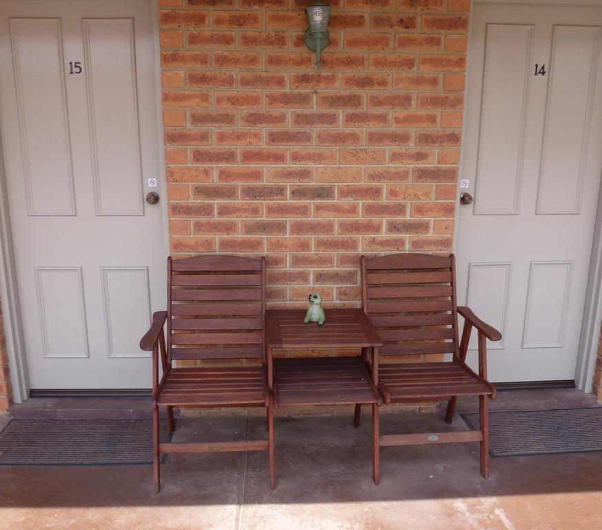 Colonial Motor Inn Bairnsdale Golden Chain Property Exterior foto