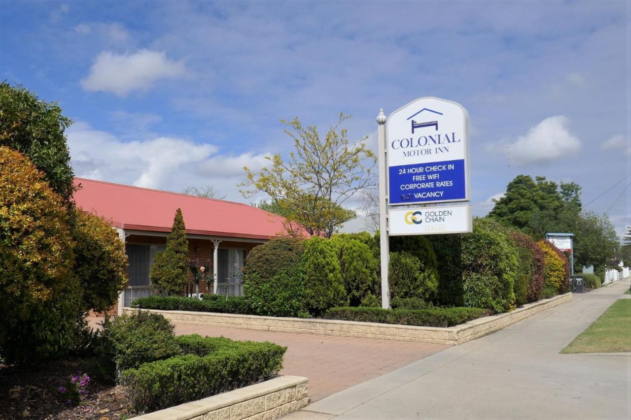 Colonial Motor Inn Bairnsdale Golden Chain Property Exterior foto